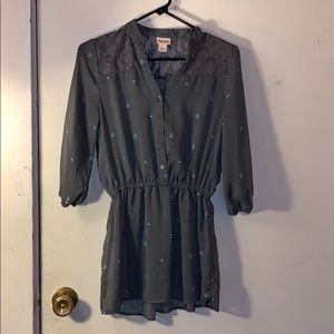 Cute Grey Quarter Sleeve Long Shirt
